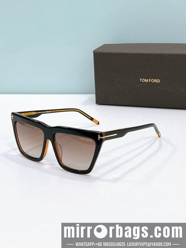 Tom Ford Glasses smx148