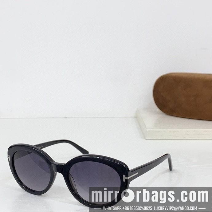 Tom Ford Glasses smx168