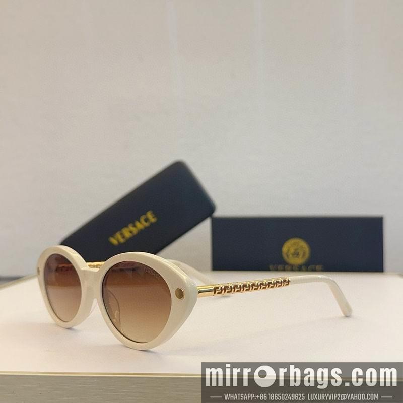 Versace Glaases smx167
