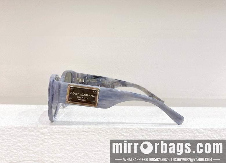 DG Glasses 010214