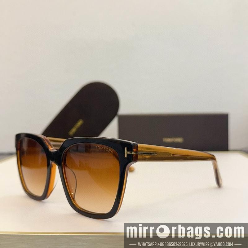 Tom Ford Glasses smx144
