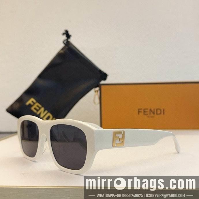 Fendi Glasses smx135