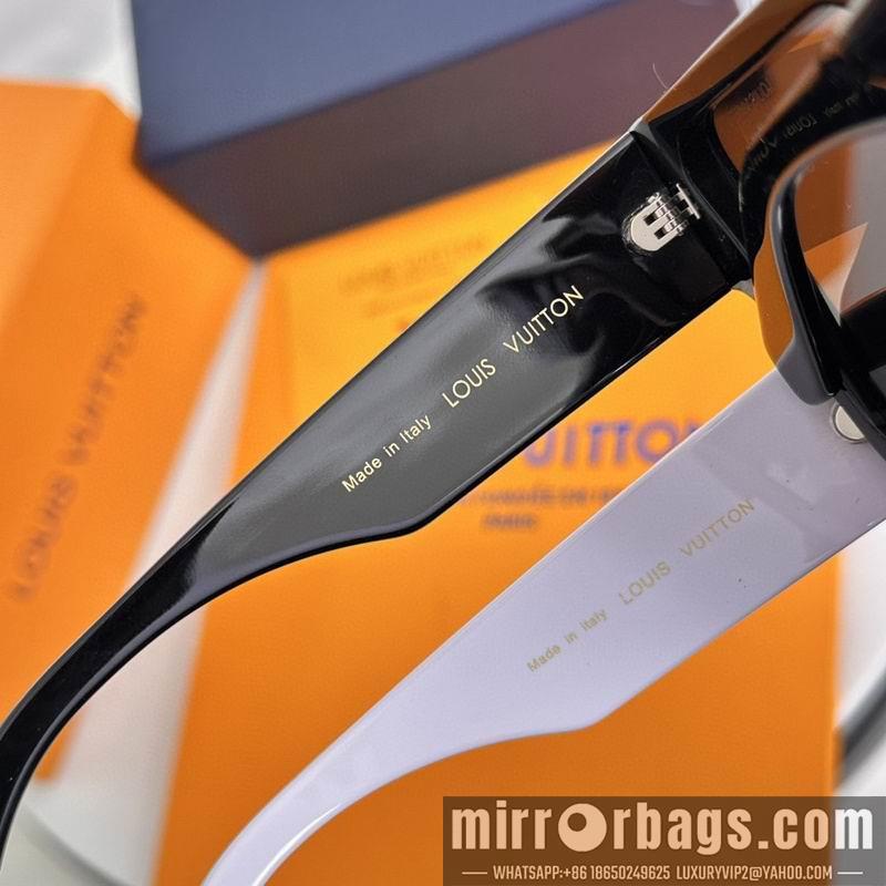 LV Glasses smh64