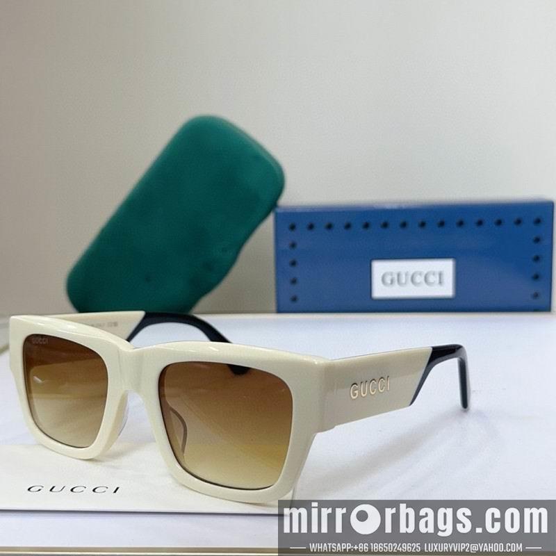 Gucci Glasses smh260