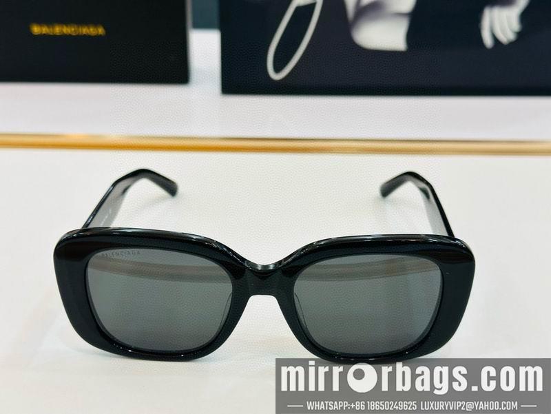 Balenciaga Glasses smx58