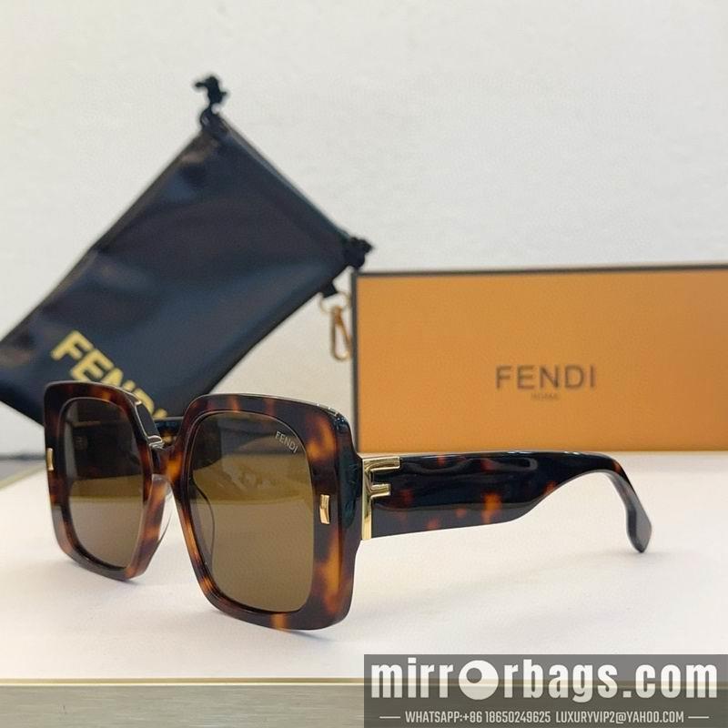 Fendi Glasses smx143