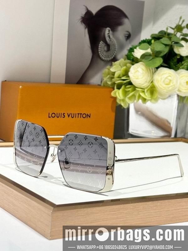 LV Glasses smh157