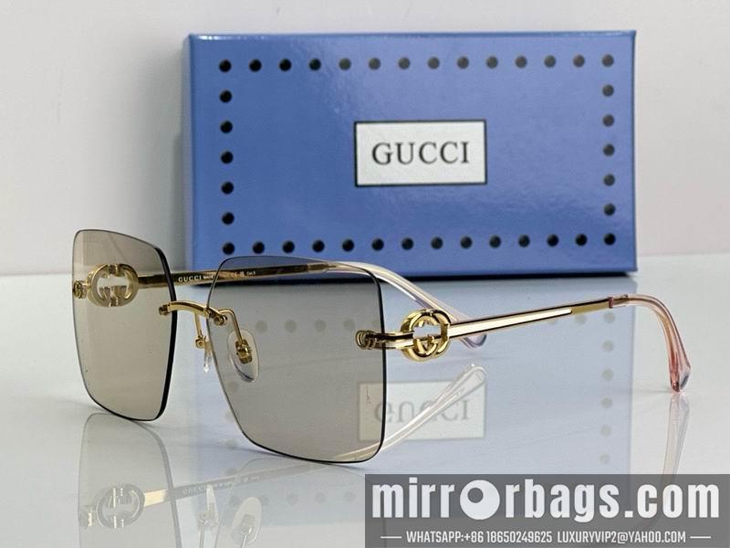 Gucci Glasses smx81