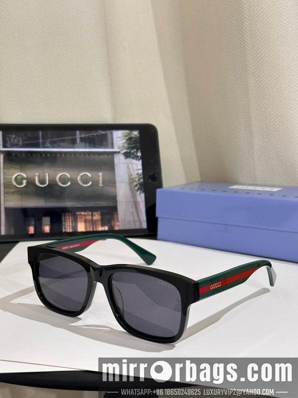 Gucci Glasses smr55