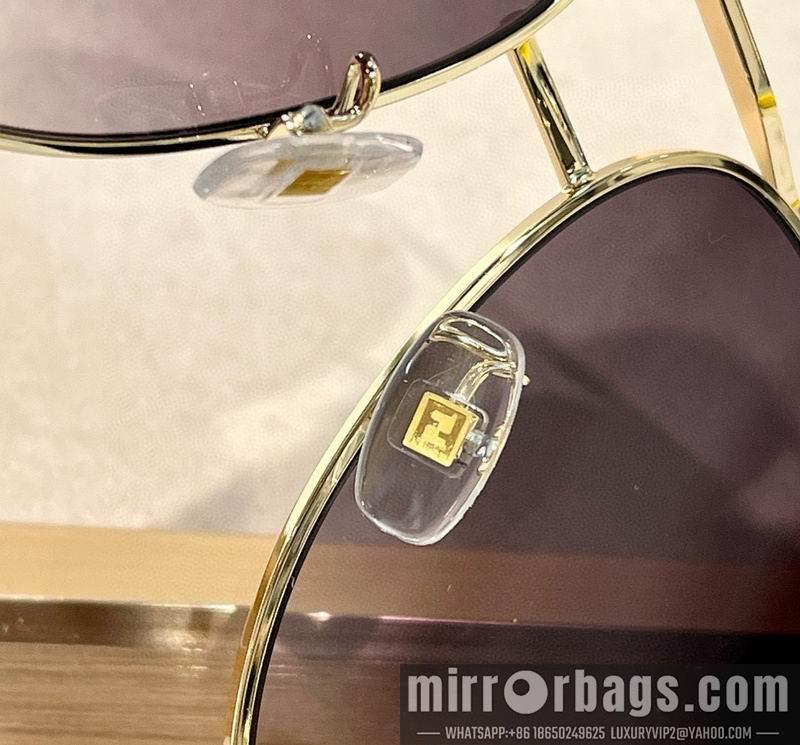 Fendi Glasses smx101