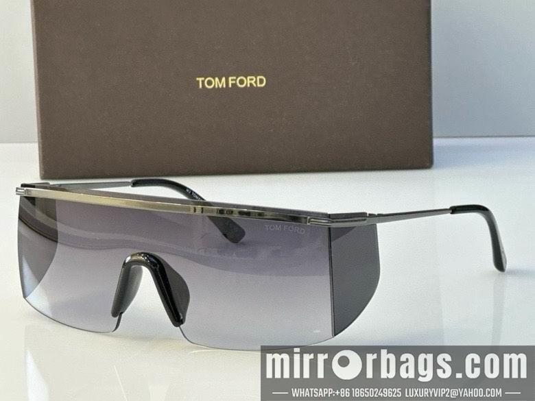 Tom Ford Glasses smx121