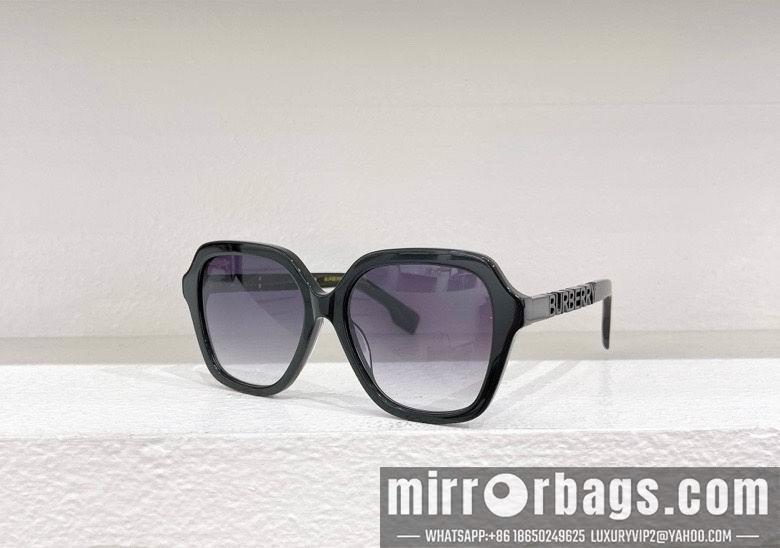 Burberry Glasses smx58