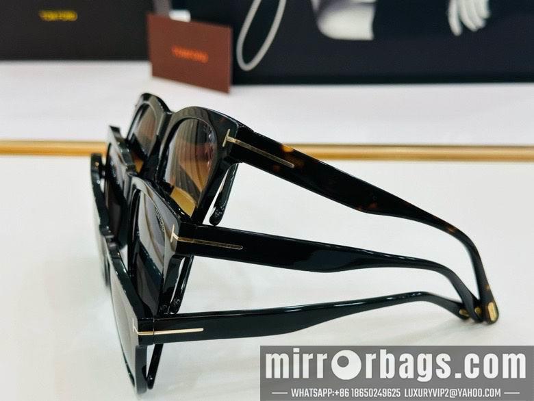 Tom Ford Glasses smx70