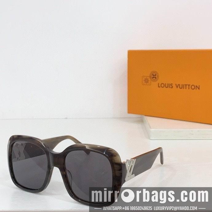 LV Glasses smr17