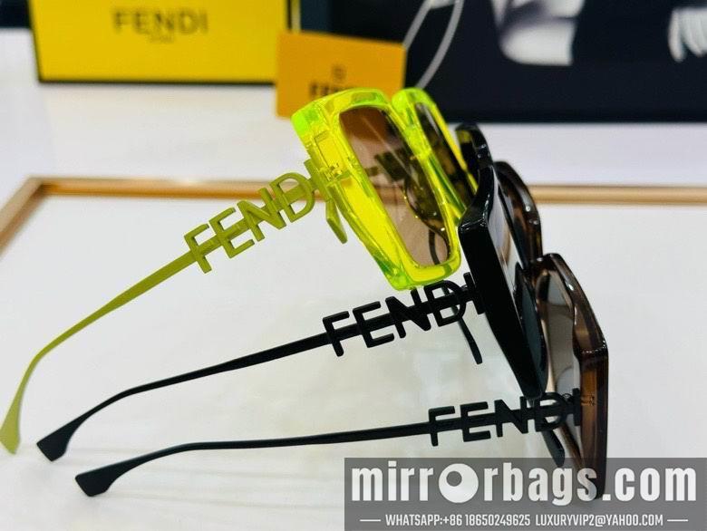 Fendi Glasses smx117