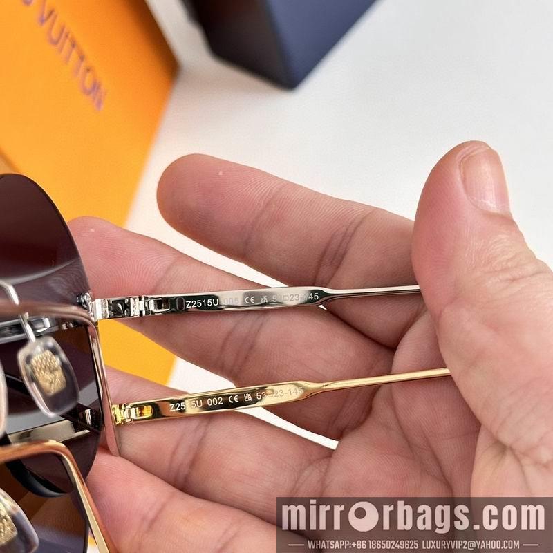 LV Glasses smr147