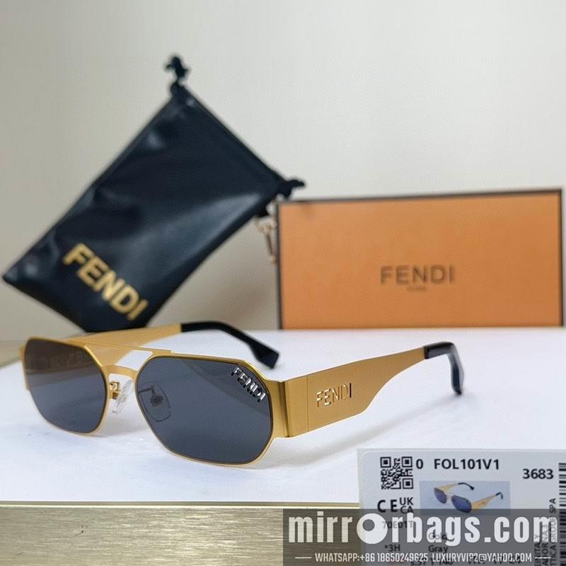 Fendi Glasses smh49