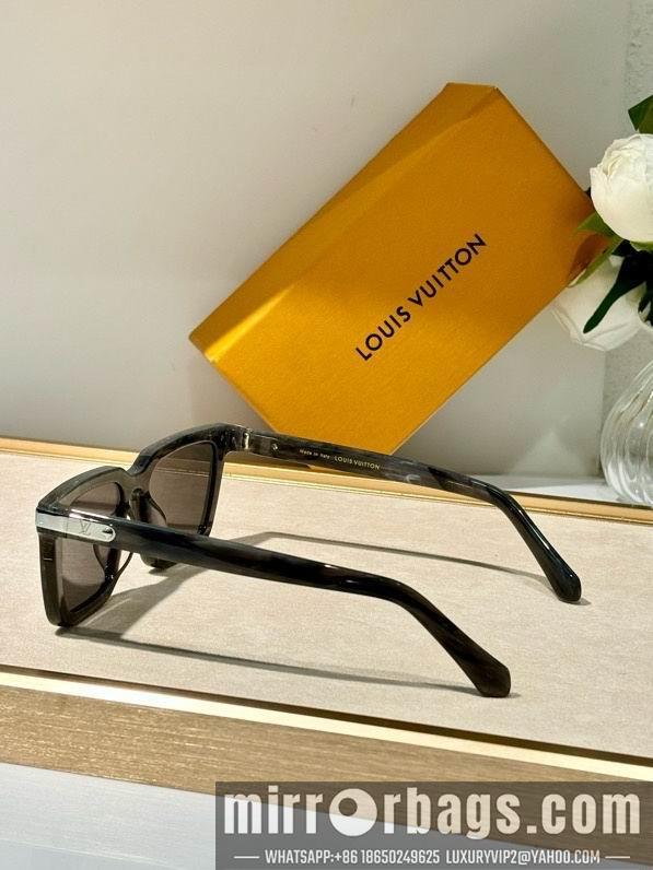 LV Glasses smx203