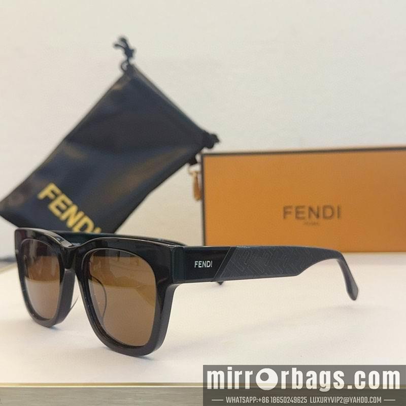 Fendi Glasses smx144