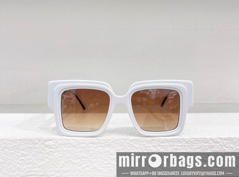 Gucci Glasses smx106