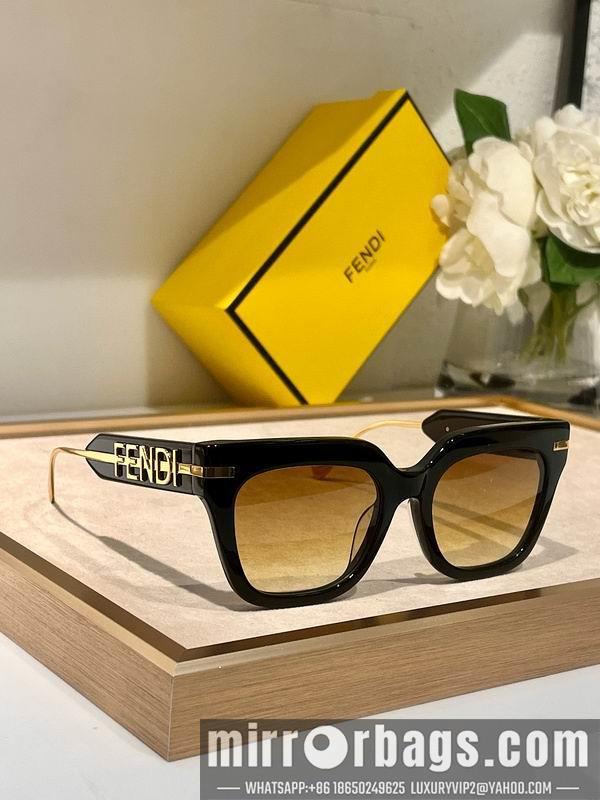Fendi Glasses smx111