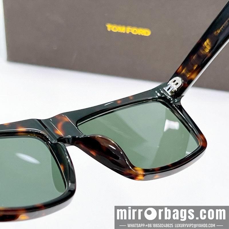 Tom Ford Glasses smx52