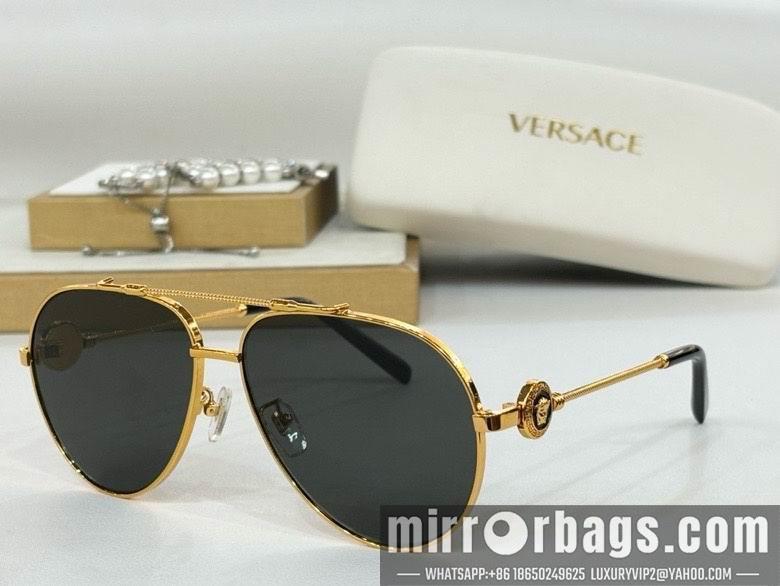 Versace Glaases smx181