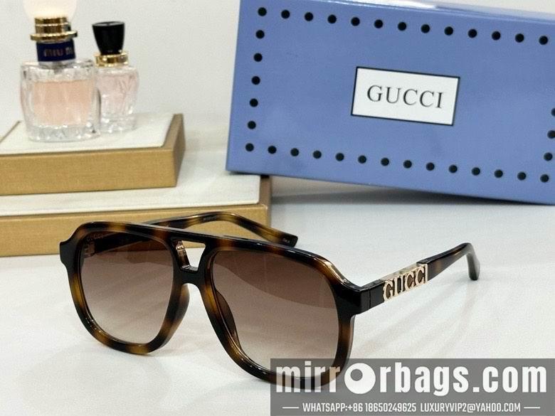 Gucci Glasses smx213