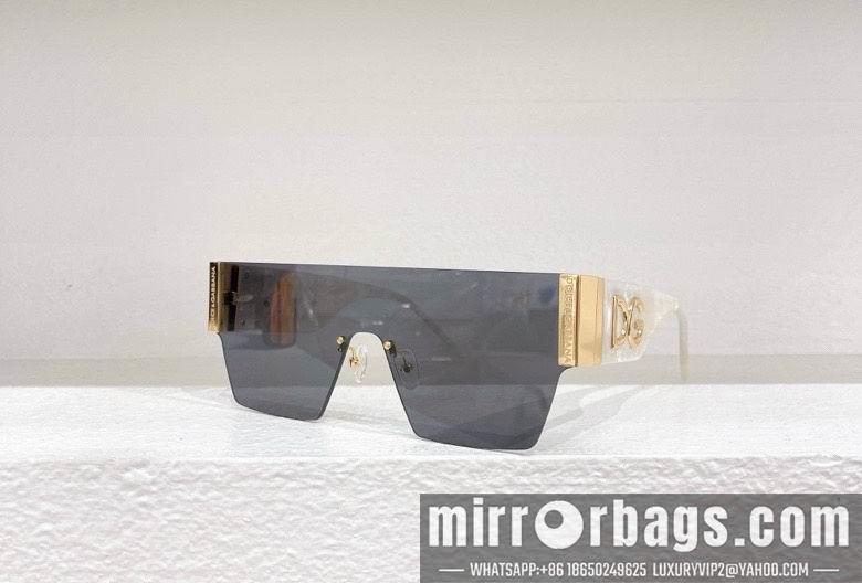 DG Glasses 010212