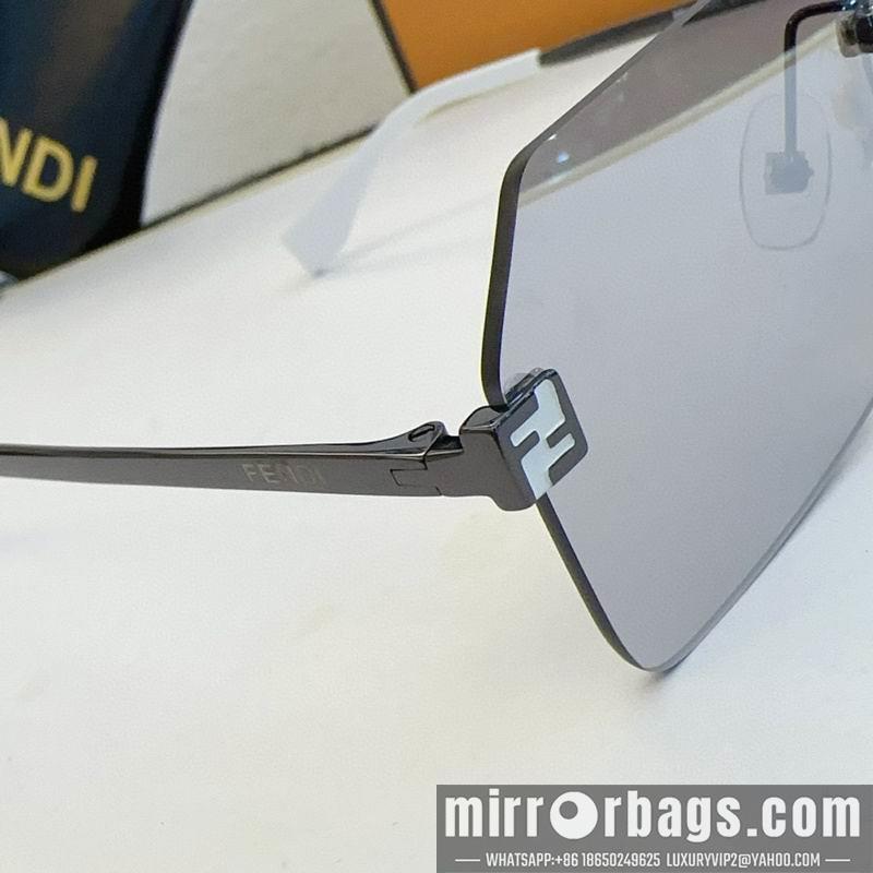Fendi Glasses smx149