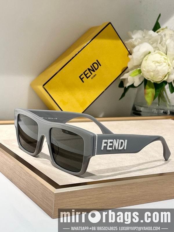 Fendi Glasses smx80