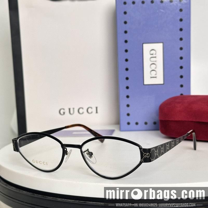 Gucci Glasses smh105