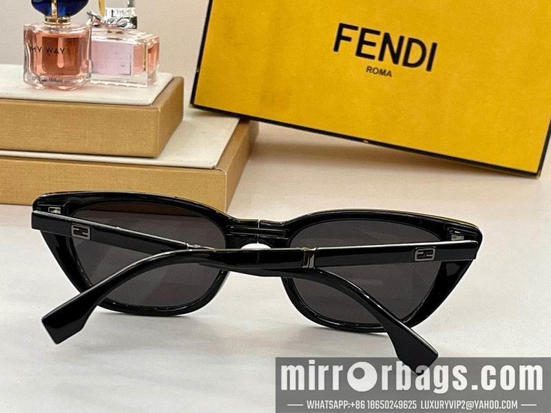 Fendi Glasses smx79