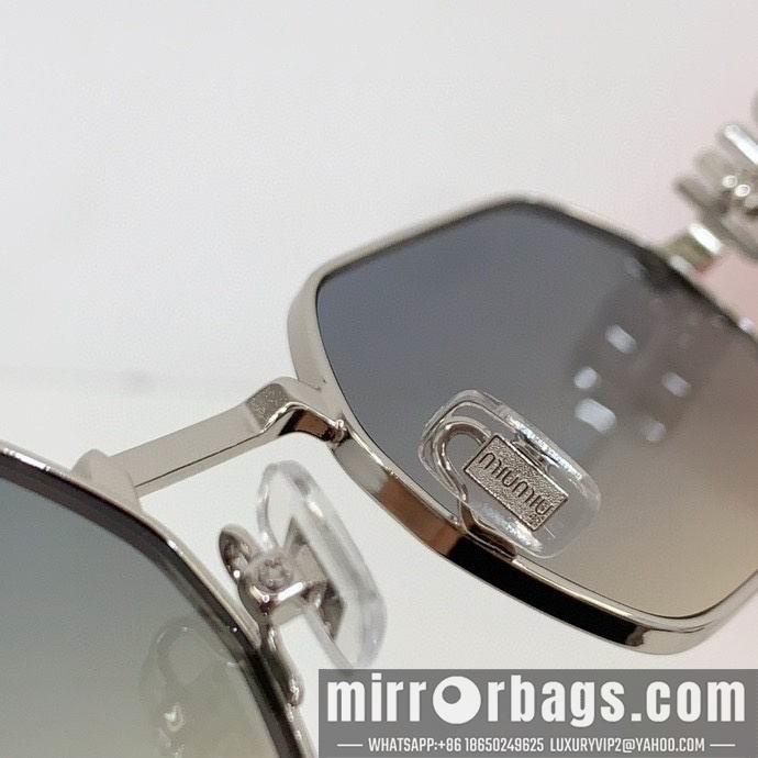 MiuMiu Glasses smx125