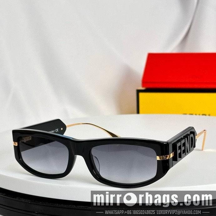 Fendi Glasses smx64