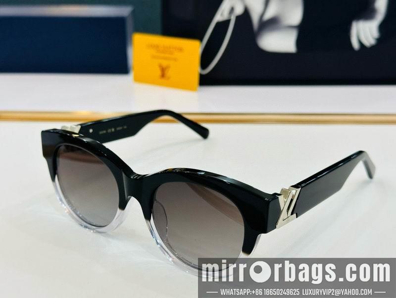 LV Glasses smr74