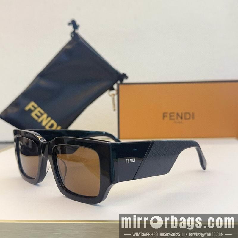 Fendi Glasses smx138