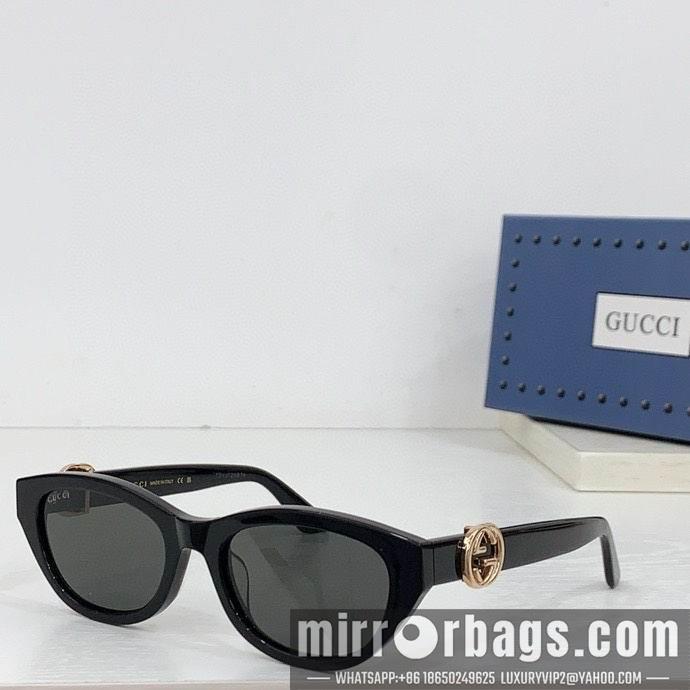 Gucci Glasses smx137