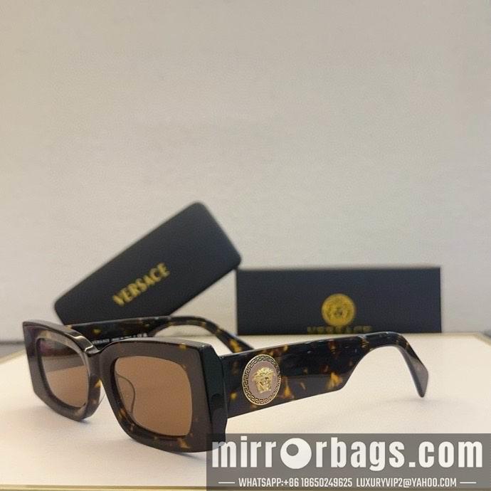 Versace Glaases smx185