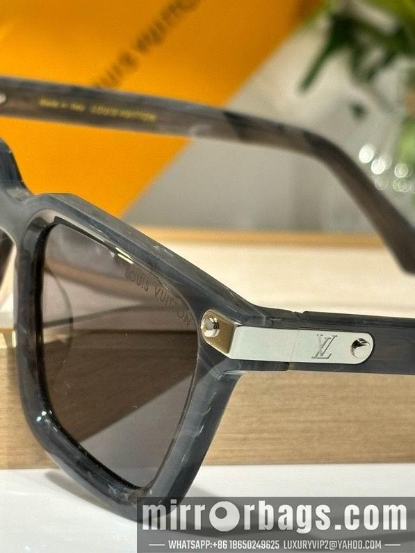 LV Glasses smx203