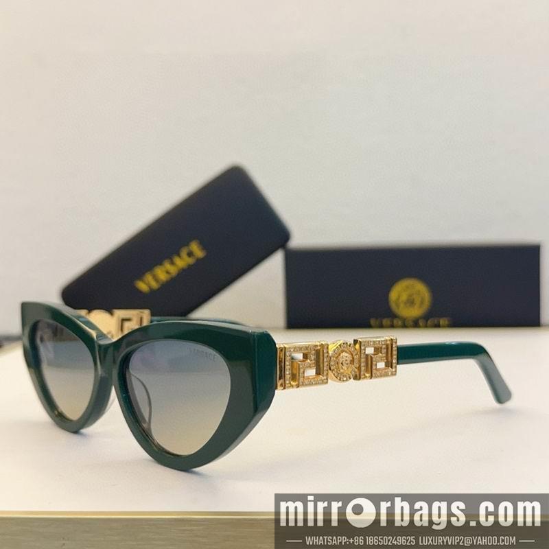Versace Glaases smx162