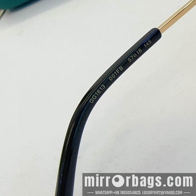Gucci Glasses smx208