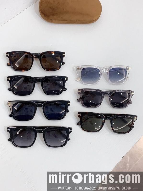 Tom Ford Glasses smx167