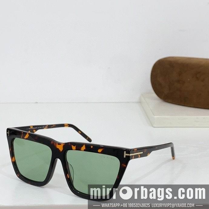 Tom Ford Glasses smx152