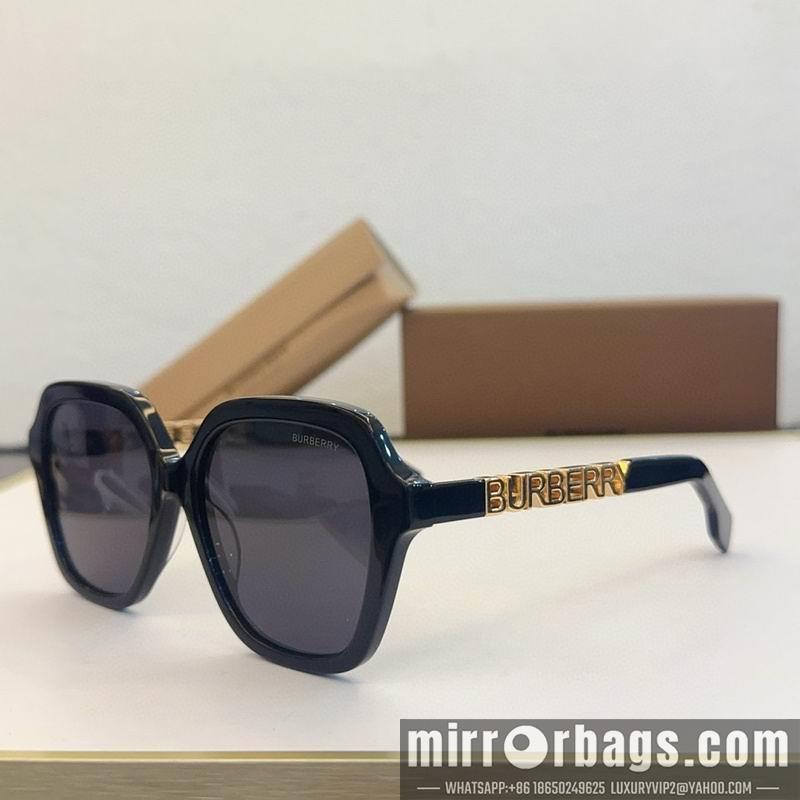 Burberry Glasses smx70