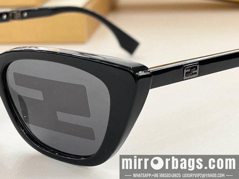 Fendi Glasses smx79
