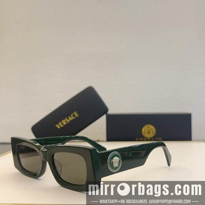 Versace Glaases smx185
