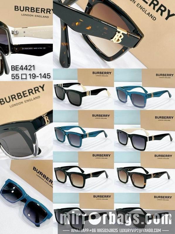 Burberry Glasses smx48