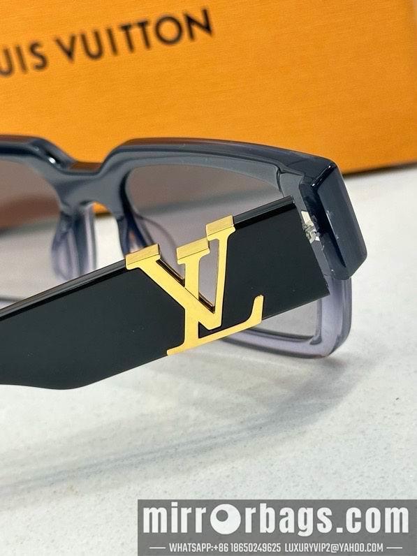 LV Glasses smx196