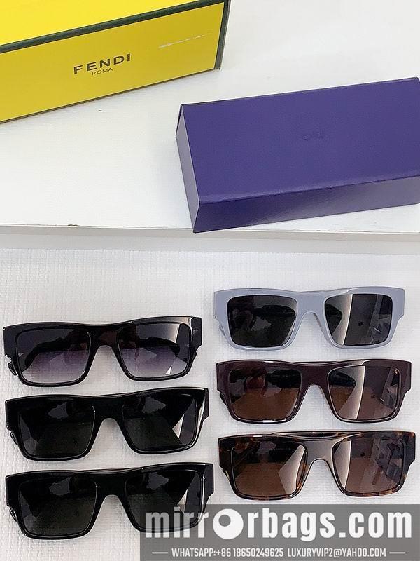 Fendi Glasses smx72